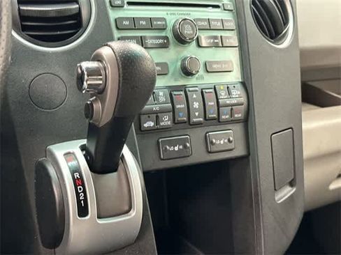 Used 2010 Honda Pilot EX-L image 24