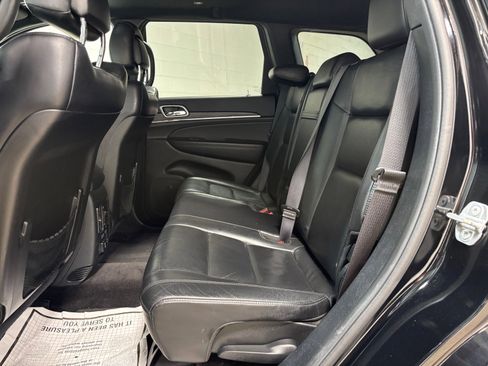 Used 2019 Jeep Grand Cherokee Limited AWD/4WD image 30