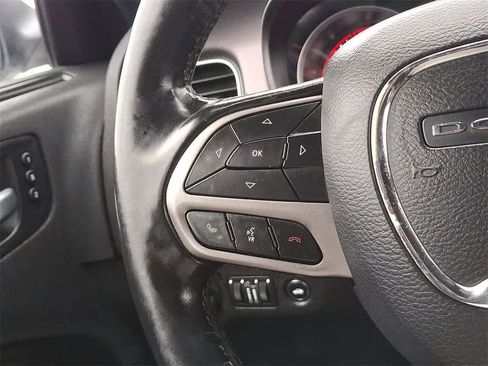 Used 2020 Dodge Charger SXT w/ Leather Interior Group image 17