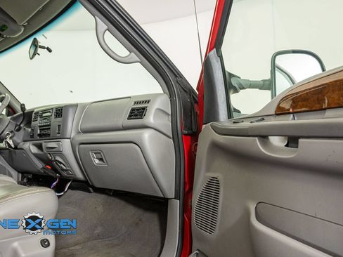 Used 2001 Ford F350 Lariat AWD/4WD image 33