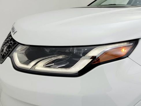 Certified 2025 Land Rover Discovery Sport S image 30