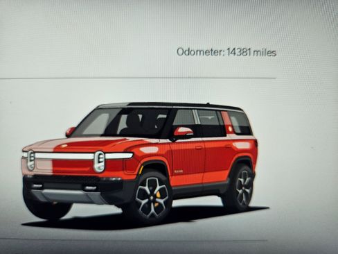 Used 2023 Rivian R1S Launch Edition Quad AWD/4WD image 23