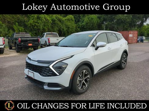 Used 2025 Kia Sportage EX FWD image 1
