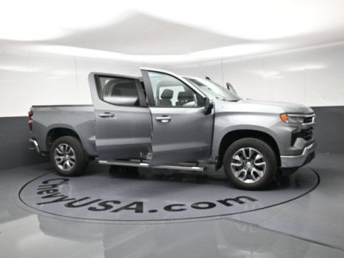 Used 2026 Chevrolet Silverado 1500 LT AWD/4WD image 15