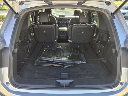 Used 2024 Honda Pilot TrailSport image 14