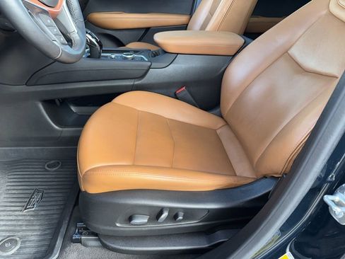 Used 2024 Cadillac XT5 Premium Luxury image 18