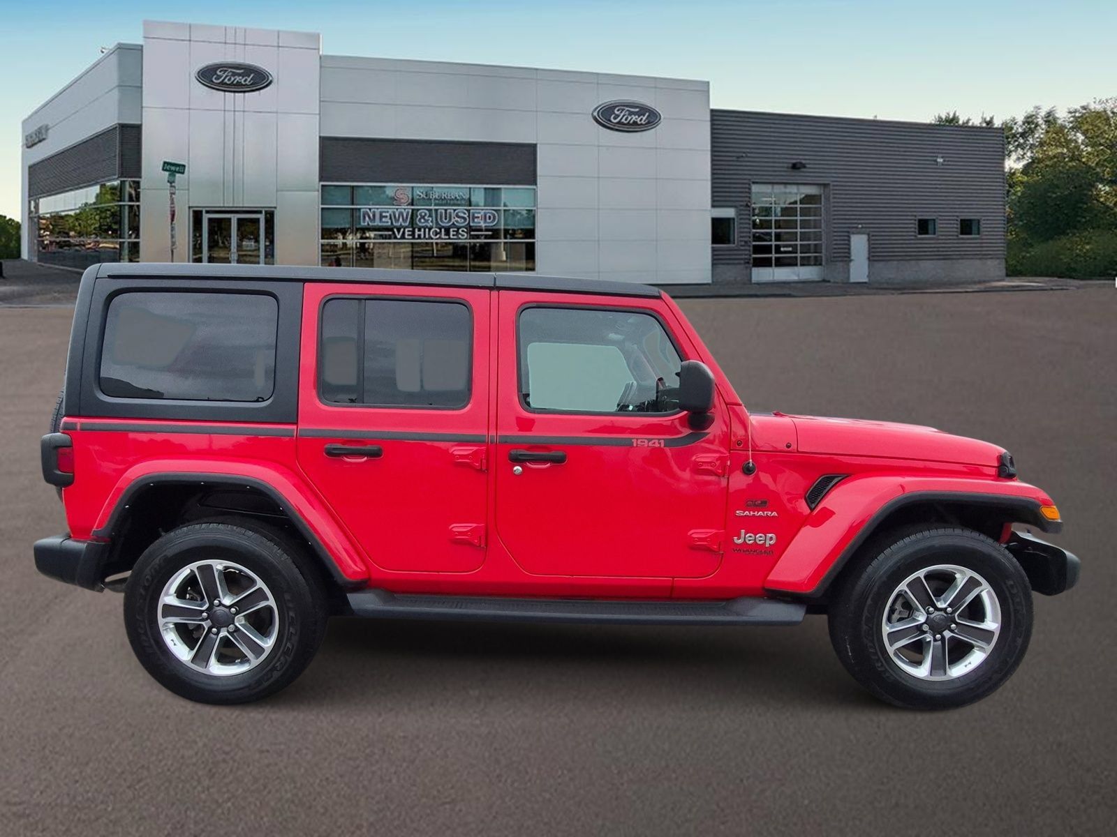 Used 2021 Jeep Wrangler Unlimited Sahara AWD/4WD image 10