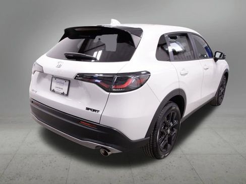 Certified 2024 Honda HR-V Sport image 6