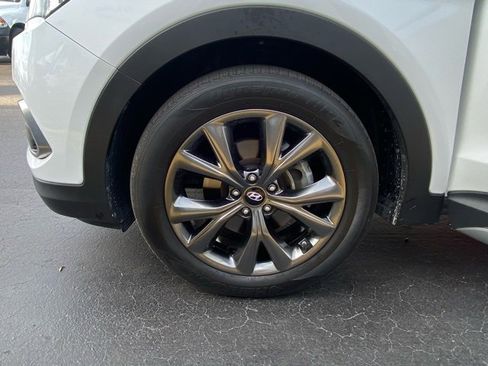 Used 2018 Hyundai Santa Fe Sport image 10