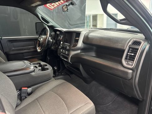 Used 2024 RAM 2500 Tradesman w/ Chrome Appearance Group AWD/4WD image 10