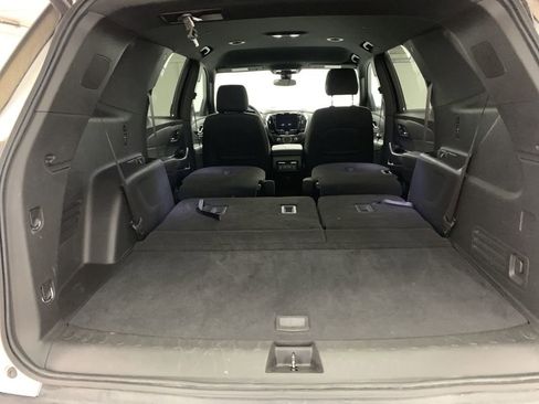 Used 2023 Chevrolet Traverse LT w/ LPO, Floor Liner Package AWD/4WD image 27