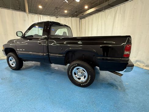 Used 1998 Dodge Ram 1500 Truck 4x4 Regular Cab image 4