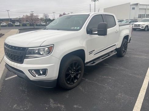 Used 2019 Chevrolet Colorado LT w/ Colorado RST Special Edition image 3