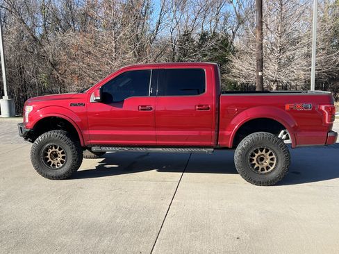 Used 2015 Ford F150 Lariat image 7