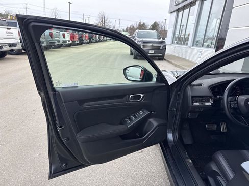 Used 2024 Honda Civic Sport image 11