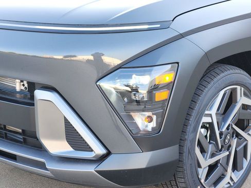 New 2026 Hyundai Kona SEL Premium FWD image 6