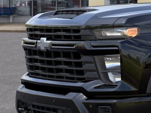 New 2026 Chevrolet Silverado 2500 Custom w/ Custom Value Package AWD/4WD image 13