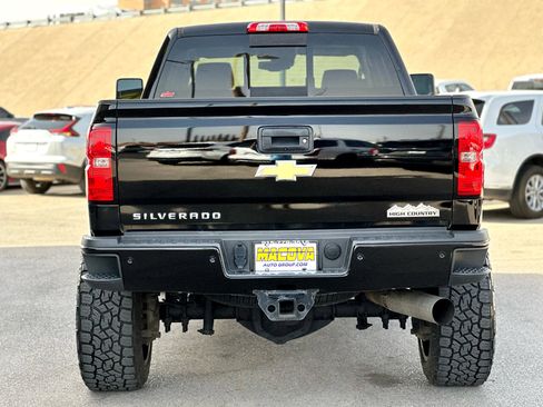 Used 2019 Chevrolet Silverado 2500 High Country w/ Duramax Plus Package image 6