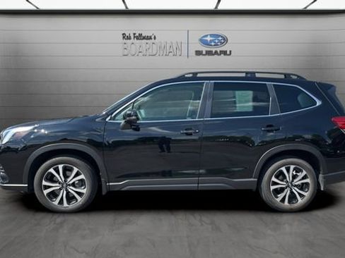 Used 2023 Subaru Forester Limited AWD/4WD image 9