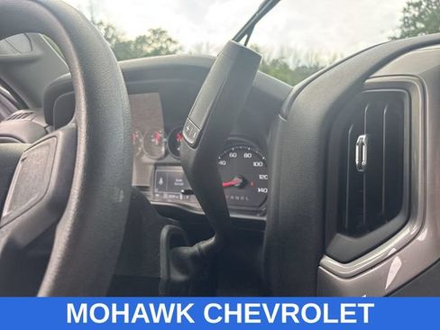 Used 2025 Chevrolet Silverado 2500 Custom w/ Custom Value Package AWD/4WD image 16