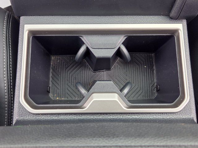 Used 2026 Toyota 4Runner TRD Off-Road Premium AWD/4WD image 18