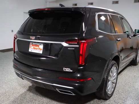 Used 2022 Cadillac XT6 Premium Luxury image 7
