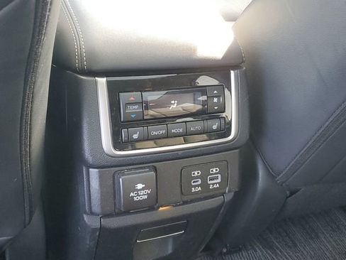 Used 2023 Subaru Ascent Touring AWD/4WD image 13