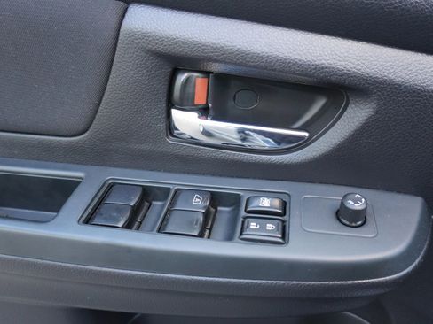 Used 2012 Subaru Impreza 2.0i Premium image 21