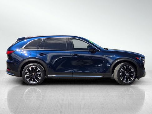 Used 2024 MAZDA CX-90 Plug-In Hybrid w/ Premium Pkg AWD/4WD image 3
