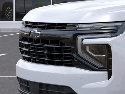 New 2026 Chevrolet Suburban RST w/ Comfort Package AWD/4WD image 13