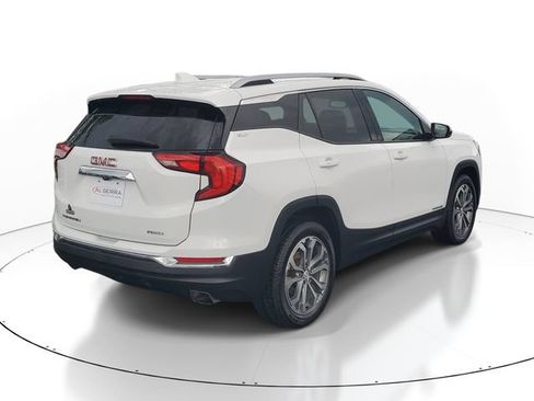 Certified 2019 GMC Terrain SLT w/ Preferred Package AWD/4WD image 4