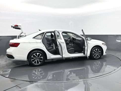 Used 2025 Volkswagen Jetta S FWD image 28