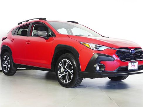Certified 2025 Subaru Crosstrek 2.0i Premium image 4