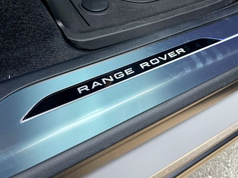 New 2026 Land Rover Range Rover Sport SE AWD/4WD image 38