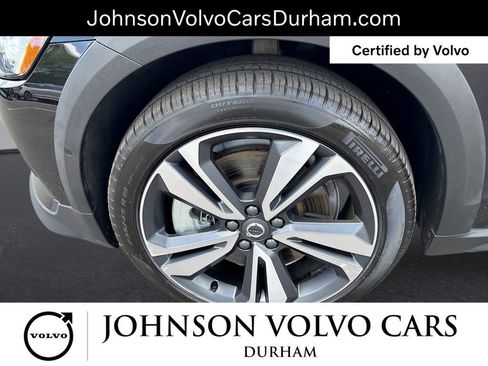Used 2025 Volvo V60 B5 Cross Country Plus AWD/4WD image 20