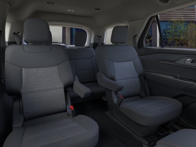 New 2026 Ford Explorer Active AWD/4WD image 12