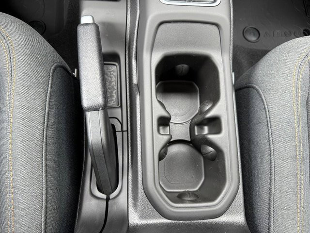 Used 2025 Jeep Gladiator Sport AWD/4WD image 26