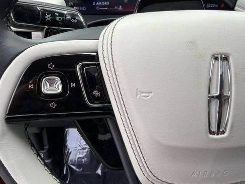 New 2026 Lincoln Aviator Reserve AWD/4WD image 32