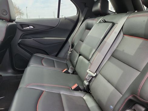 Used 2022 Chevrolet Equinox RS w/ RS Leather Package image 11