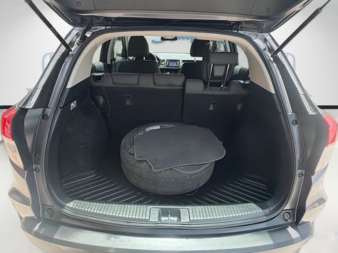 Used 2022 Honda HR-V LX image 25