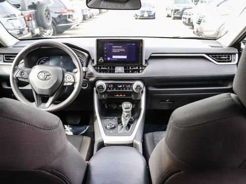 Used 2024 Toyota RAV4 AWD Hybrid image 11