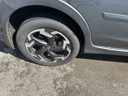 Used 2021 Subaru Crosstrek 2.5i Limited w/ Popular Package #5 image 9