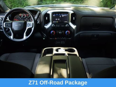 Used 2020 Chevrolet Silverado 1500 RST AWD/4WD image 8