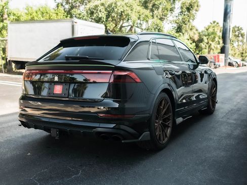 Used 2024 Audi SQ8 Premium Plus AWD/4WD image 16