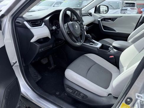 Used 2022 Toyota RAV4 XLE w/ Convenience Package AWD/4WD image 21