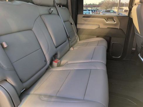 New 2026 GMC Sierra 2500 SLT w/ SLT Premium Package AWD/4WD image 14