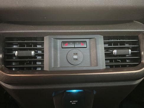 Used 2025 Ford F150 King Ranch AWD/4WD image 36