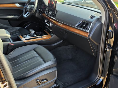 Used 2021 Audi Q5 2.0T Premium Plus AWD/4WD image 31
