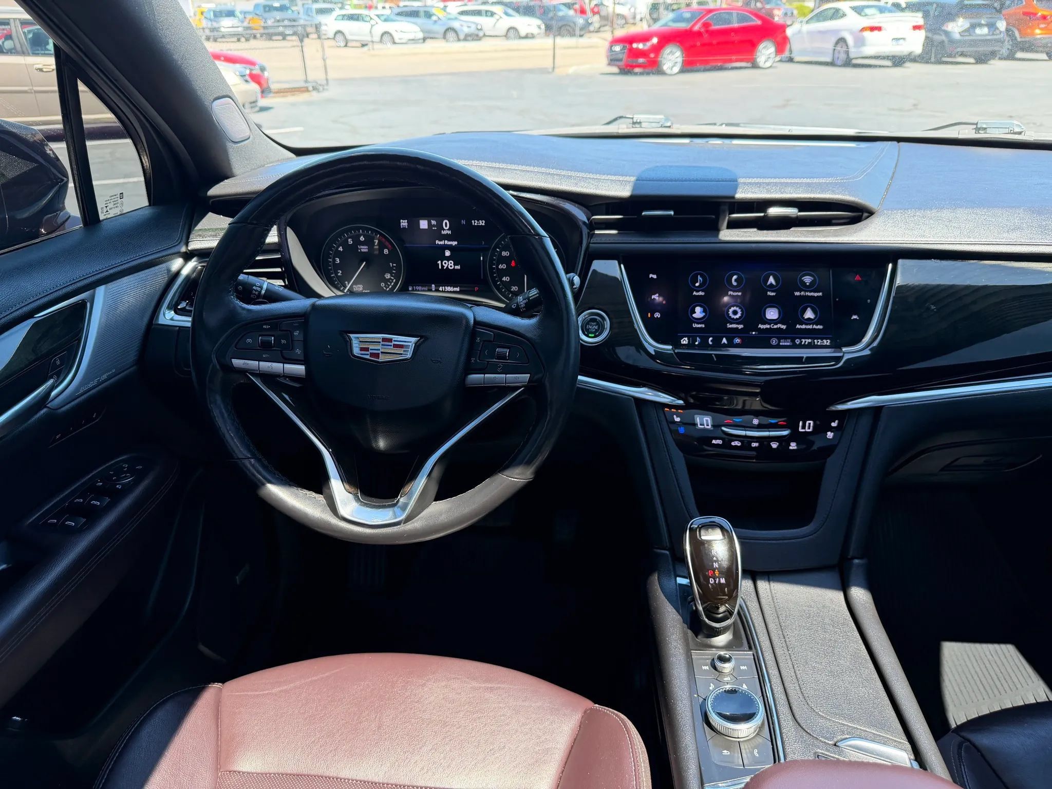 Used 2020 Cadillac XT6 Premium Luxury AWD/4WD image 23