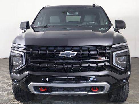 Used 2025 Chevrolet Tahoe Z71 AWD/4WD image 13